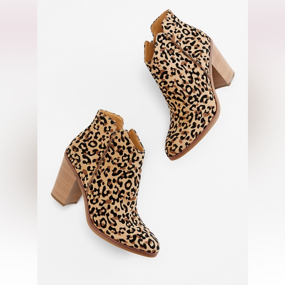 NWT Maurice’s Leopard Super Cush Ideal Heel Dahlia Ankle Boot - Picture 1 of 4